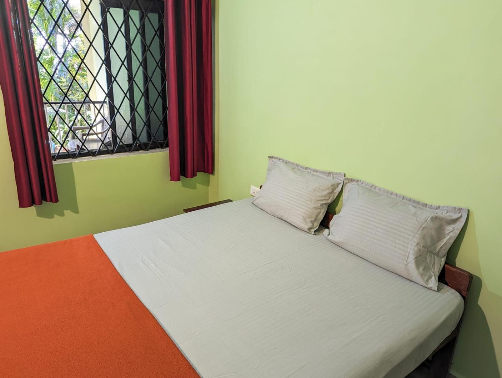 Luciano Guest House Арамбол Екстериор снимка